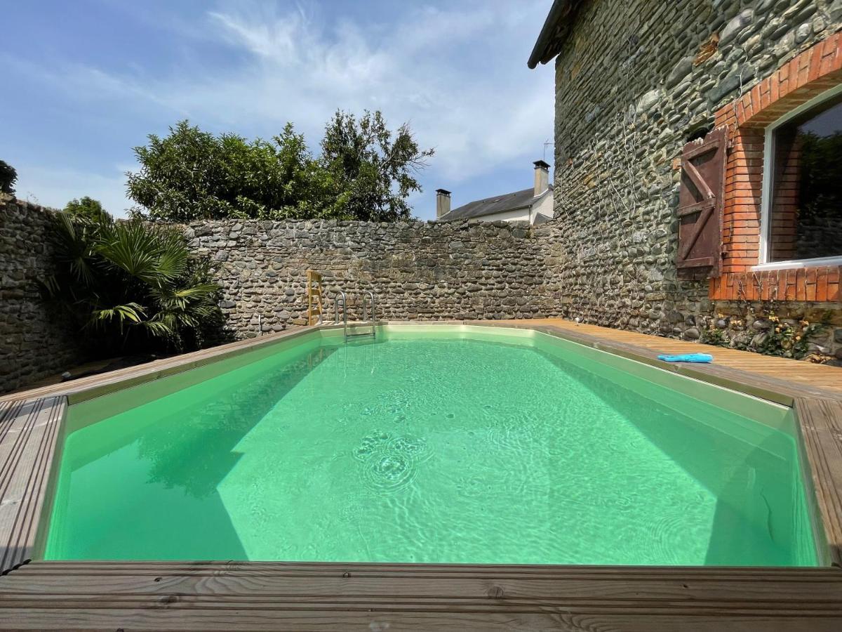 Les 3 Berets Chambres D'Hotes Oloron-Sainte-Marie Luaran gambar