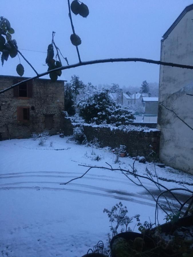 Les 3 Berets Chambres D'Hotes Oloron-Sainte-Marie Luaran gambar