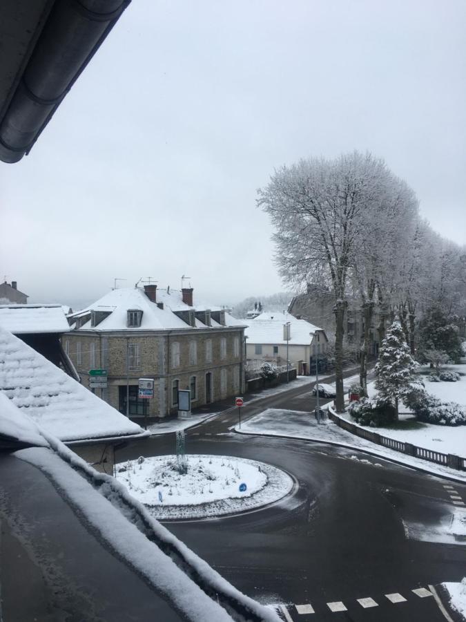 Les 3 Berets Chambres D'Hotes Oloron-Sainte-Marie Luaran gambar